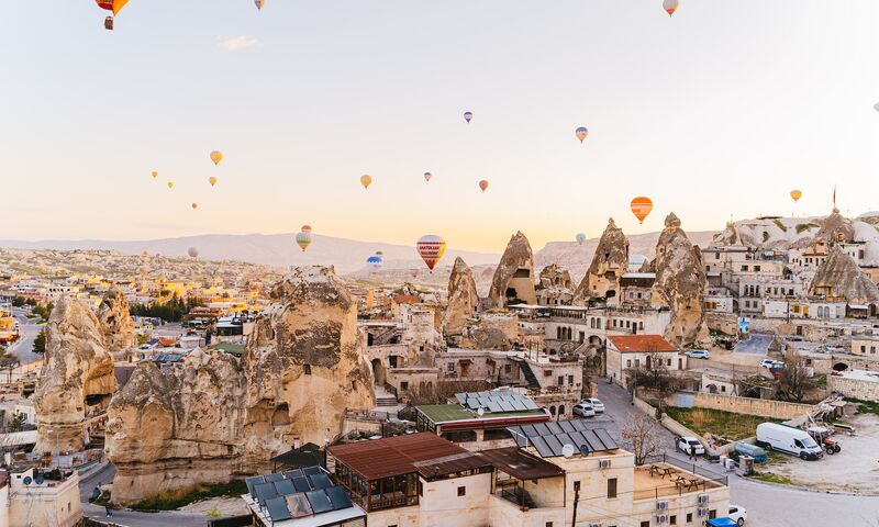 Kapadokya Turu /  1 Gece Otel Konaklamalı