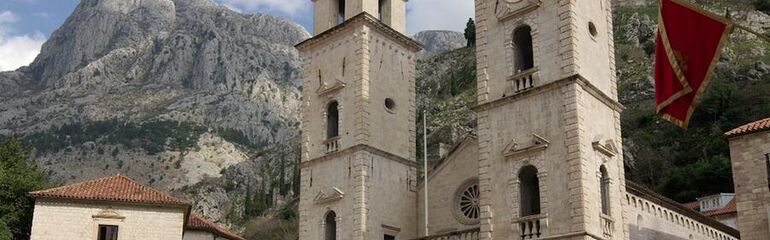 Uçaklı Kosova Büyük Balkan Turu