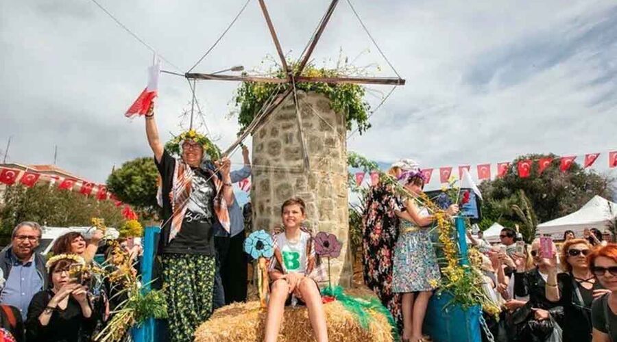 GÜNÜBİRLİK ALAÇATI OT FESTİVALİ